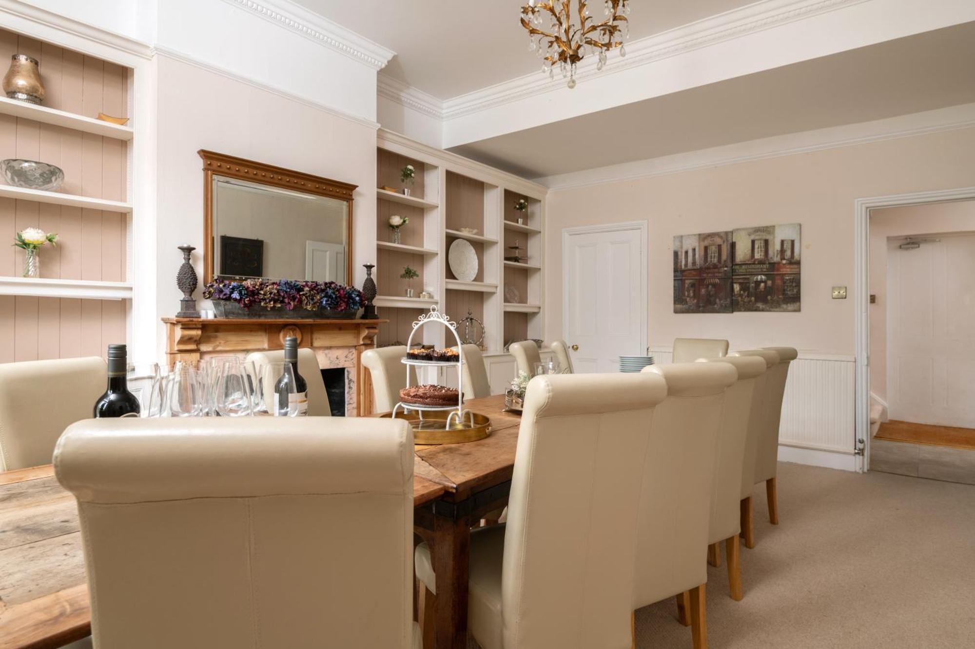 הוילה בלנדפורד פורום Downwood Vineyard Manor In Idyllic Countryside מראה חיצוני תמונה