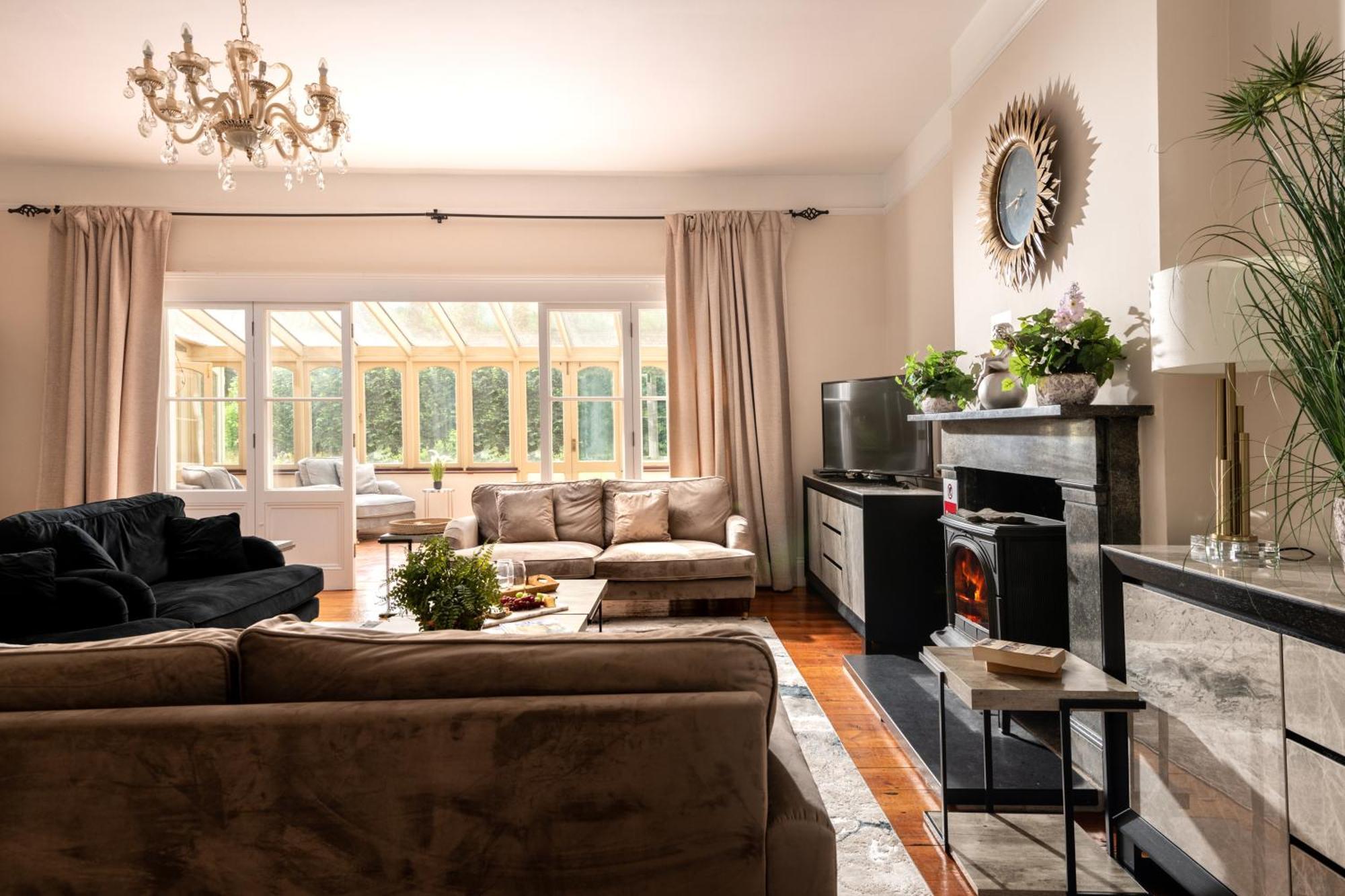 הוילה בלנדפורד פורום Downwood Vineyard Manor In Idyllic Countryside מראה חיצוני תמונה