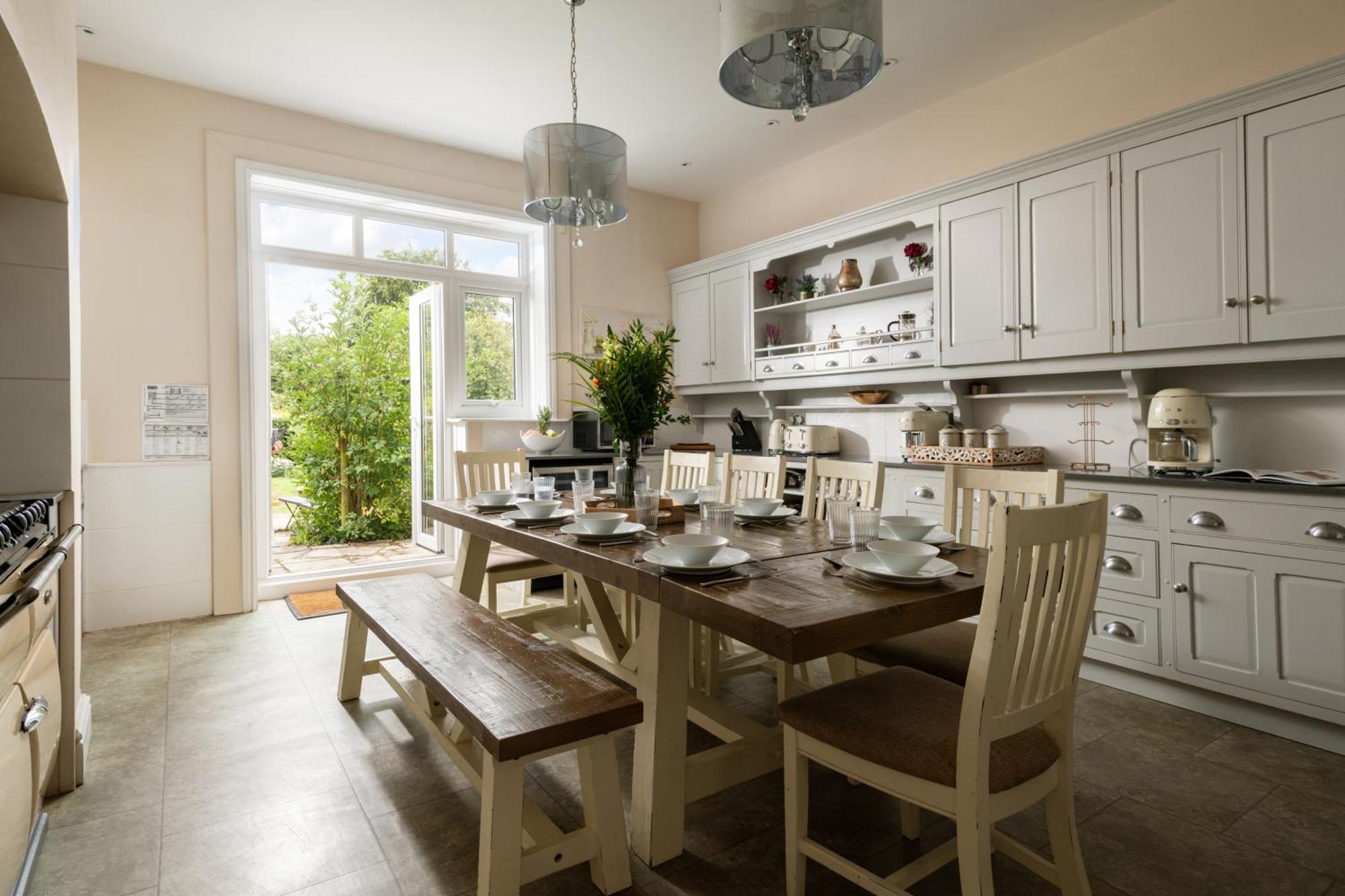 הוילה בלנדפורד פורום Downwood Vineyard Manor In Idyllic Countryside מראה חיצוני תמונה