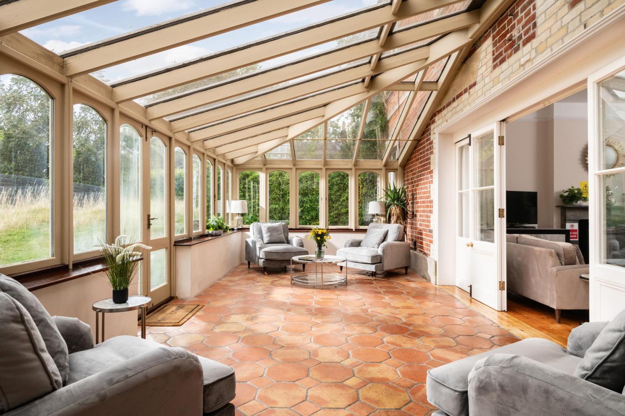 הוילה בלנדפורד פורום Downwood Vineyard Manor In Idyllic Countryside מראה חיצוני תמונה