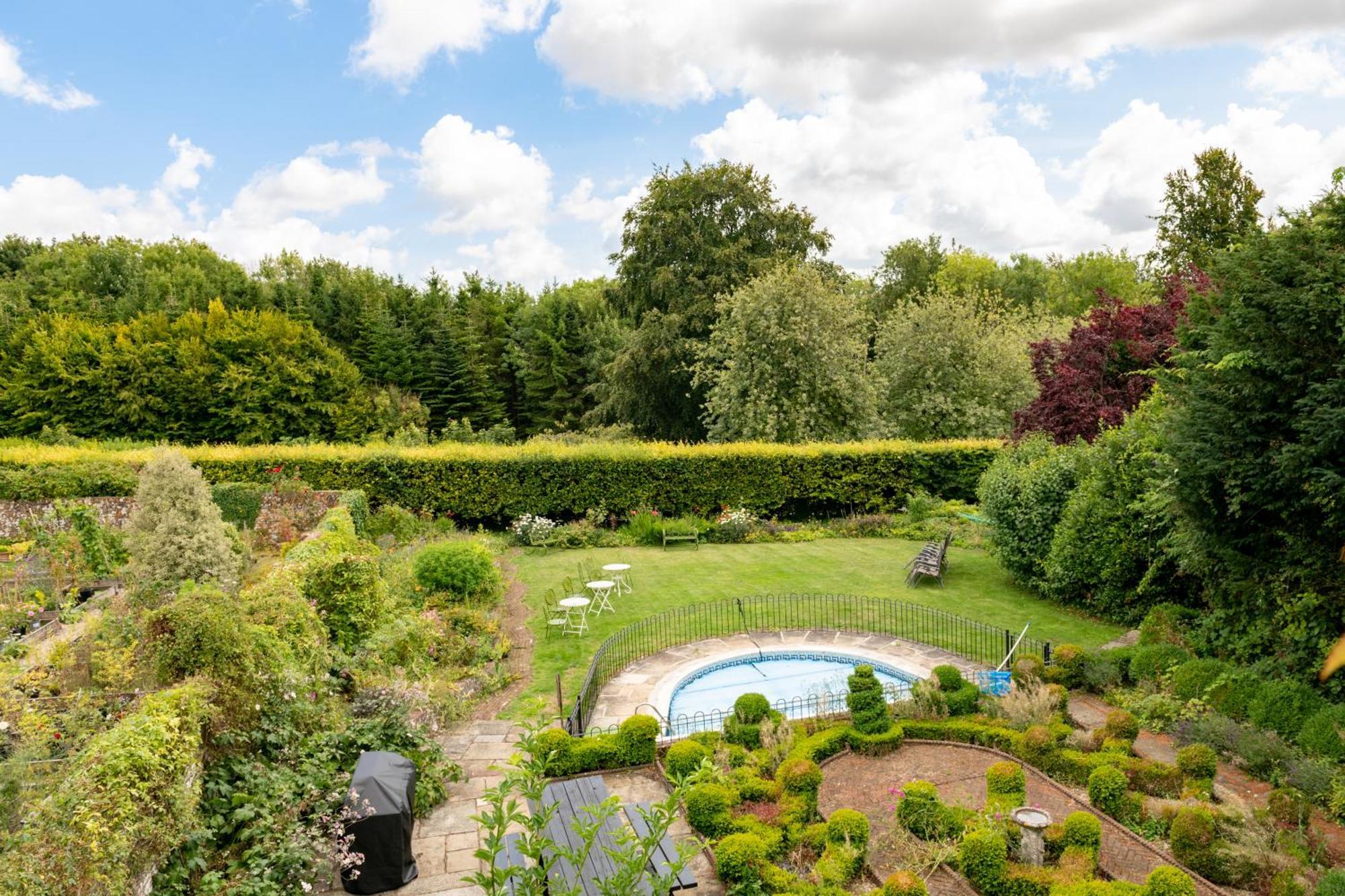 הוילה בלנדפורד פורום Downwood Vineyard Manor In Idyllic Countryside מראה חיצוני תמונה